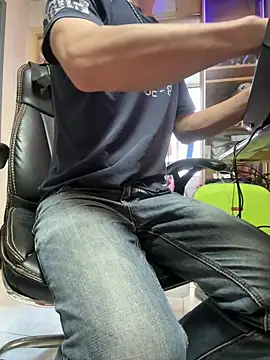 wSilEliaXm online show from 12/01/25, 07:46