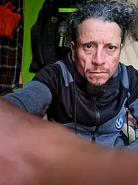 pauloandres online show from 10/22/25, 09:58