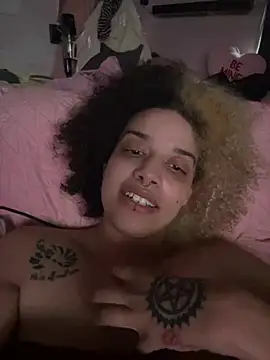 SleepingBeautyBabyGirll online show from 06/19/26, 02:32