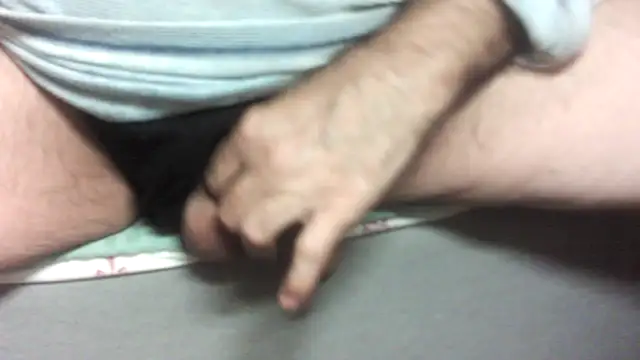 Snapshot of marcello21cm chatting on 02/15/26, 07:32 marcello21cm online show from 02/15/26, 07:32