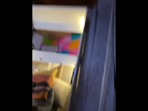 Snapshot of Helly069 chatting on 11/06/25, 08:15 Helly069 online show from 11/06/25, 08:15