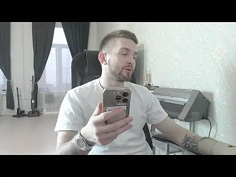 Marselle Laker online show from 11/28/25, 11:35