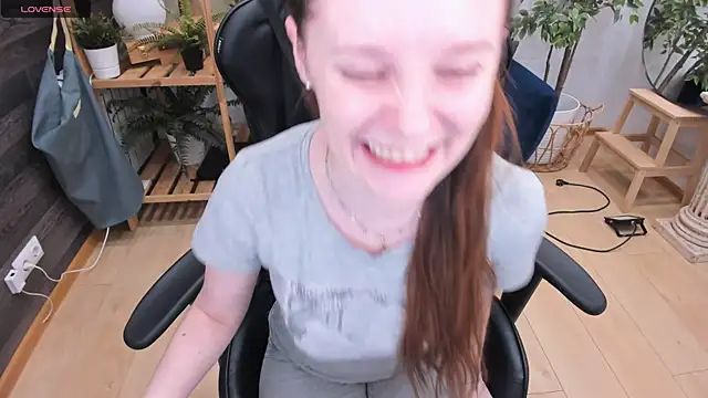 JannaVerdi  online show from 03/19/25, 06:35