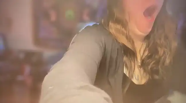 spunlikecottoncandy online show from 02/17/25, 02:04