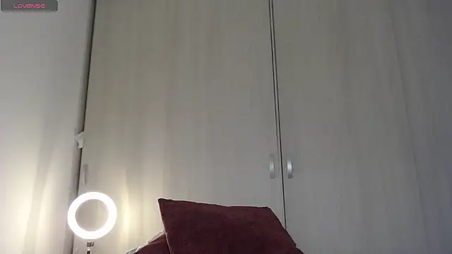 cristal sexybody online show from 12/04/25, 08:28