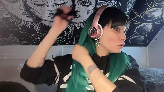 FRRANNKIE online show from 01/31/25, 09:27