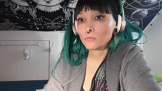 FRRANNKIE online show from 02/02/25, 03:07