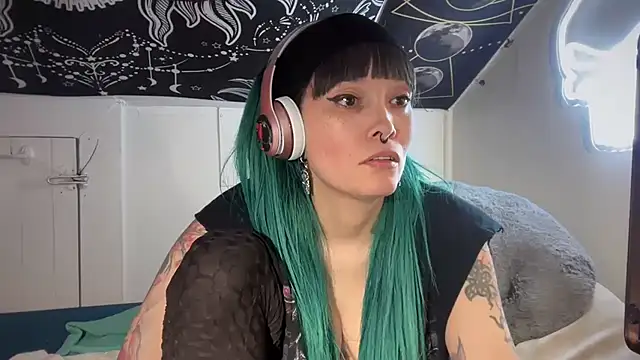 FRRANNKIE online show from 02/02/25, 06:20