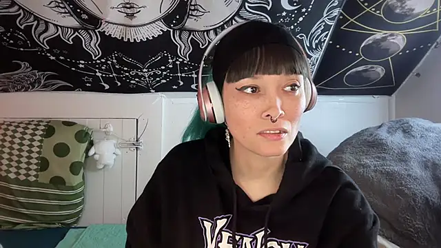 FRRANNKIE online show from 02/21/25, 10:17