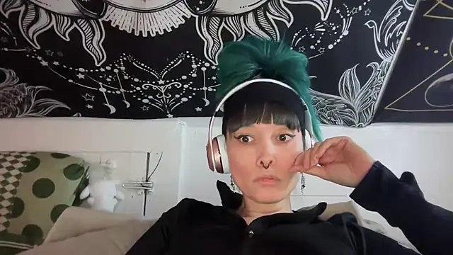 FRRANNKIE online show from 02/23/25, 06:45