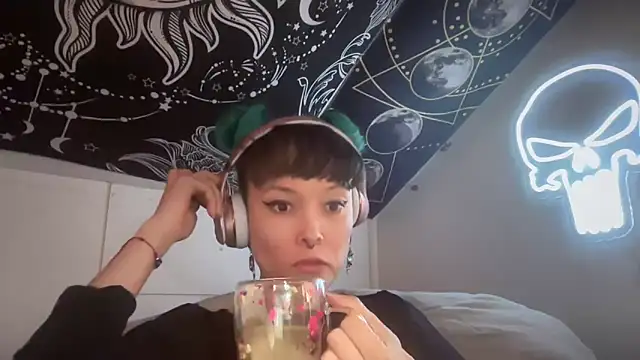 FRRANNKIE online show from 03/20/25, 10:54