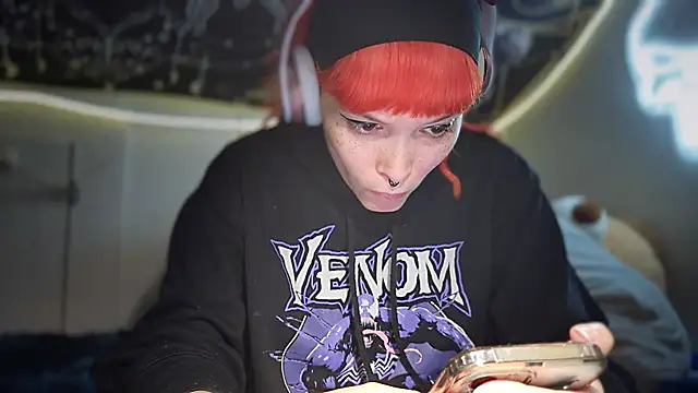 FRRANNKIE online show from 10/01/25, 03:40