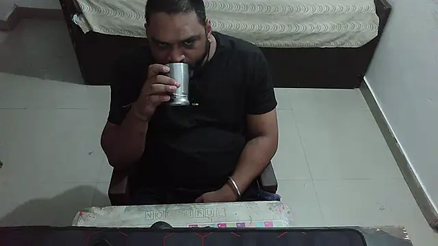 rentarob online show from 04/19/26, 06:32