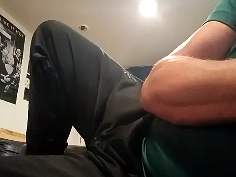 JRock69nKzoo online show from 10/21/25, 02:01