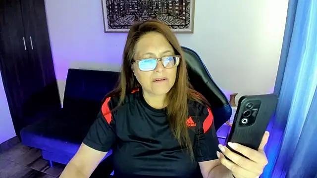 Ivette Shaira online show from 03/26/26, 11:49