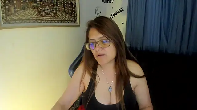 Snapshot of Ivette_Shaira chatting on 07/15/26, 11:37 Ivette Shaira online show from 07/15/26, 11:37