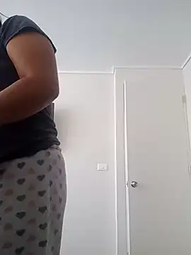 Morenitha-XXX online show from 12/10/24, 12:49