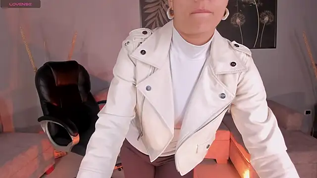 BiancaPierce online show from 09/29/25, 11:48