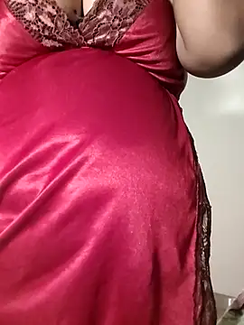 Snapshot of Hurrem_02 chatting on 09/21/25, 12:40 Hurrem 02 online show from 09/21/25, 12:40