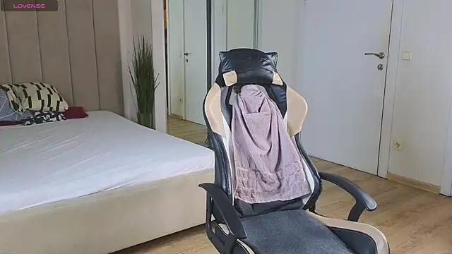 more  than  love online show from 09/23/25, 05:43