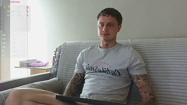 Snapshot of more__than__love chatting on 07/23/26, 03:48 more than love online show from 07/23/26, 03:48