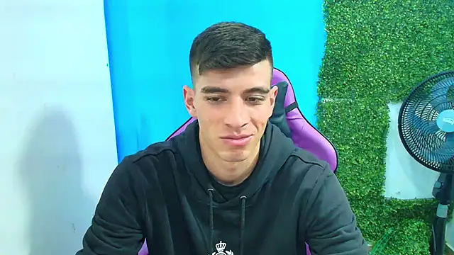 DEIBY BABY online show from 01/28/25, 08:58