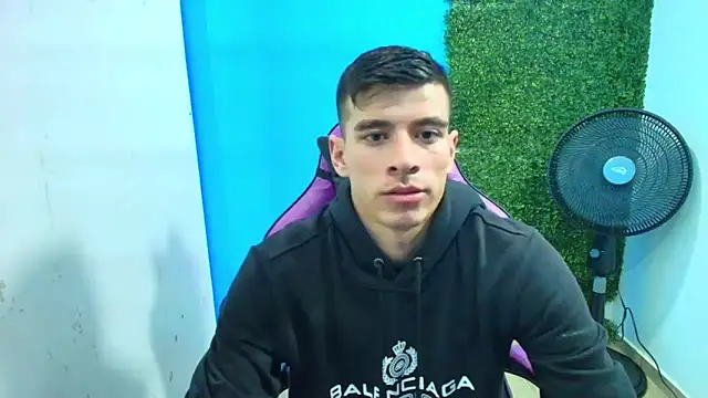 DEIBY BABY online show from 01/30/25, 09:04