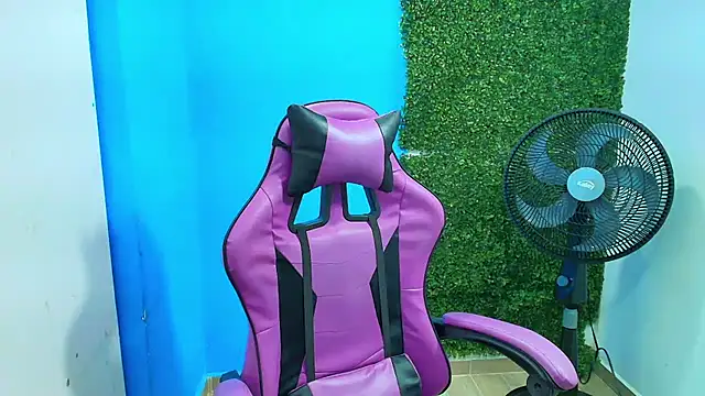 DEIBY BABY online show from 02/09/25, 01:44