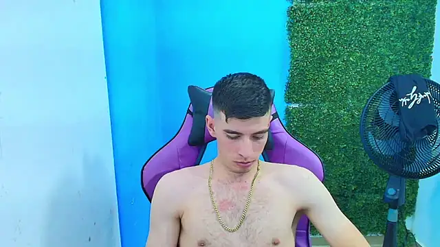 DEIBY BABY online show from 02/11/25, 04:44