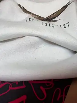 Snapshot of Natur4lBeautyb33 chatting on 12/10/24, 11:08 Natur4lBeautyb33 online show from 12/10/24, 11:08