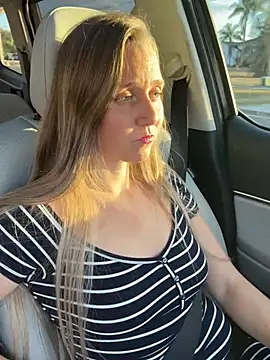 SkyelarSommer online show from 02/04/26, 10:36