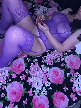 DominiqueX0 online show from 02/06/25, 06:29