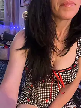 DominiqueX0 online show from 06/03/26, 05:51