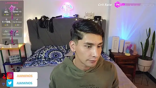 by pandora online show from 09/27/25, 07:08