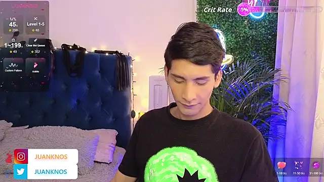 by pandora online show from 04/08/26, 08:09