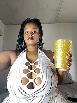 KnockoutBestie online show from 02/07/25, 07:29