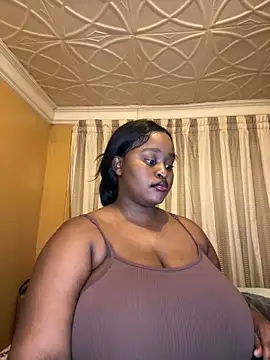 KnockoutBestie online show from 04/03/26, 07:56