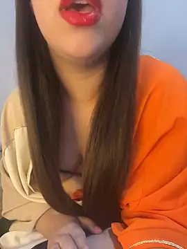 Mayacrayzi online show from 02/06/25, 04:14