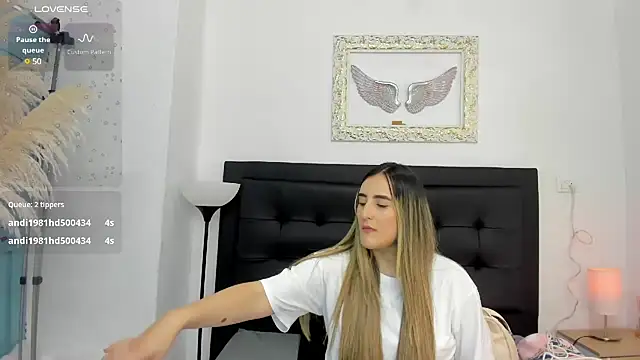 Snapshot of Hanna86 chatting on 02/19/25, 07:38 Hanna86 online show from 02/19/25, 07:38