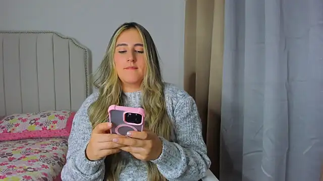 Hanna86 online show from 04/14/26, 12:38