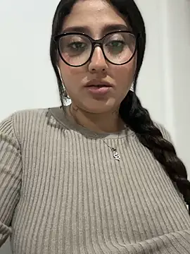 croftsmila online show from 02/05/25, 04:37