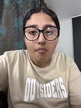 croftsmila online show from 02/28/26, 10:44