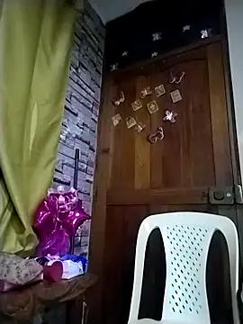 Snapshot of WanOn3Fanny chatting on 09/20/25, 04:46 WanOn3Fanny online show from 09/20/25, 04:46