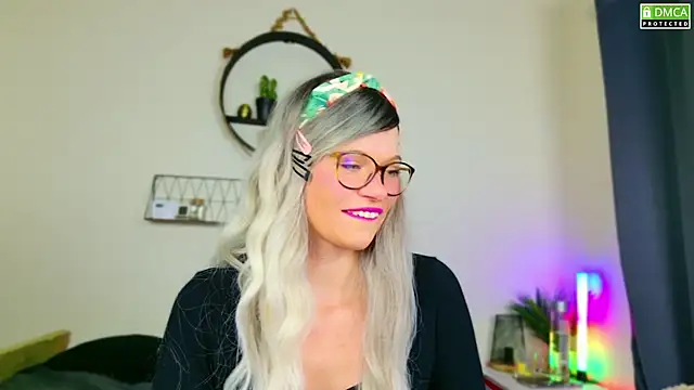 Kittychatte online show from 12/03/24, 08:28