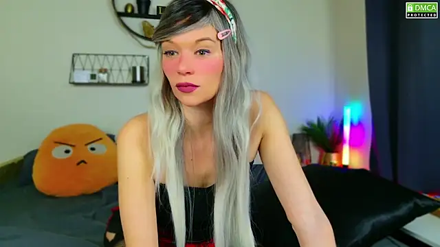 Kittychatte online show from 12/15/24, 08:36