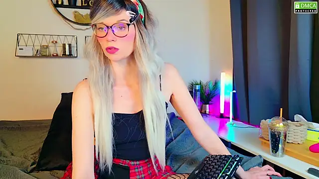 Kittychatte online show from 03/01/25, 07:30