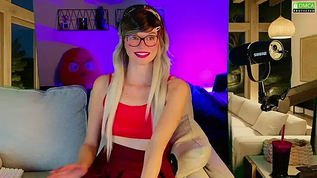 Kittychatte online show from 09/30/25, 08:03