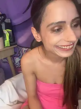 LaPetitechienne1 online show from 01/11/25, 01:01