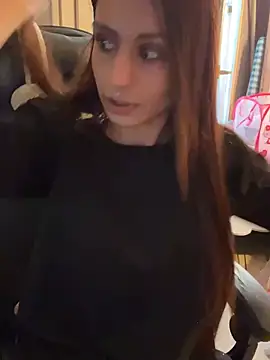 LaPetitechienne1 online show from 01/19/25, 01:44