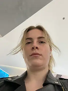 KissMissAngela online show from 03/13/25, 12:35